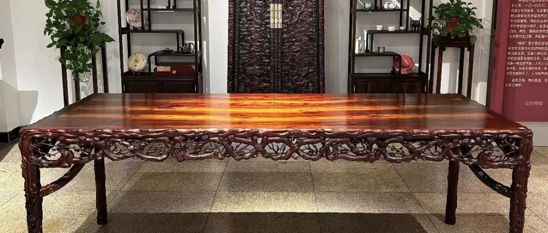 第四届中国工艺美术博览会北京展团获奖作品赏析（第一期）
