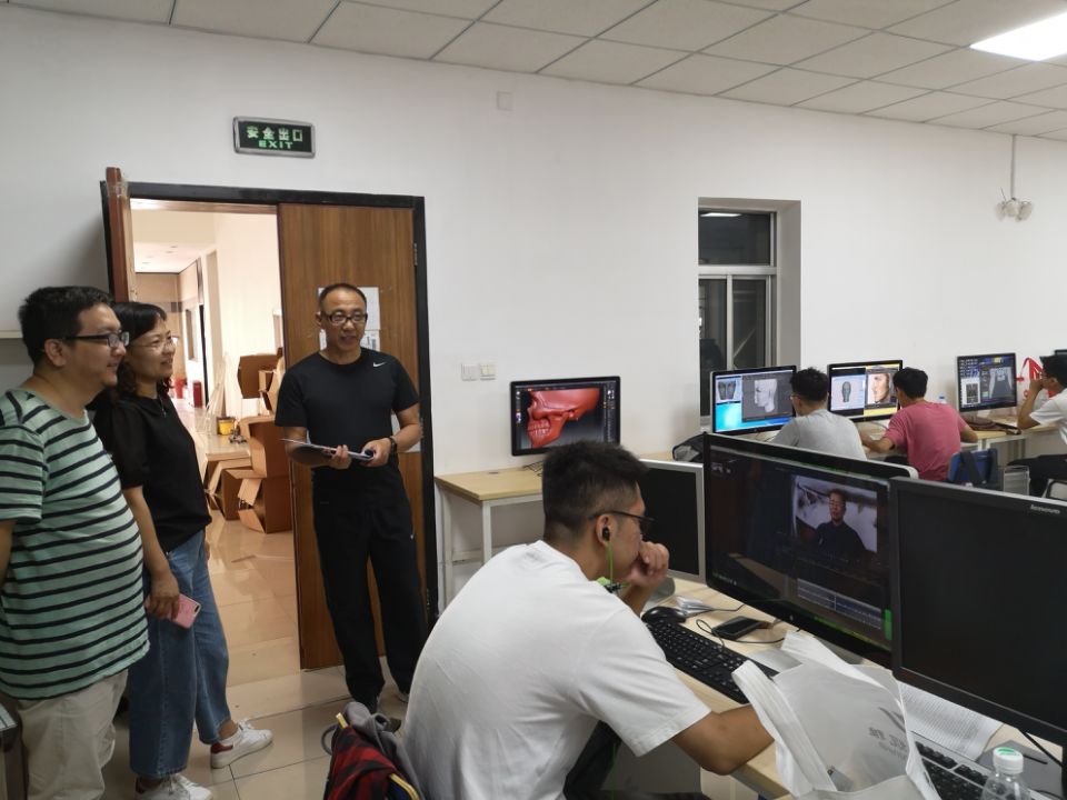 图3.jpg