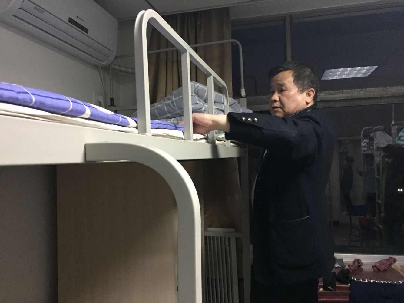 图二.jpg 图二.jpg