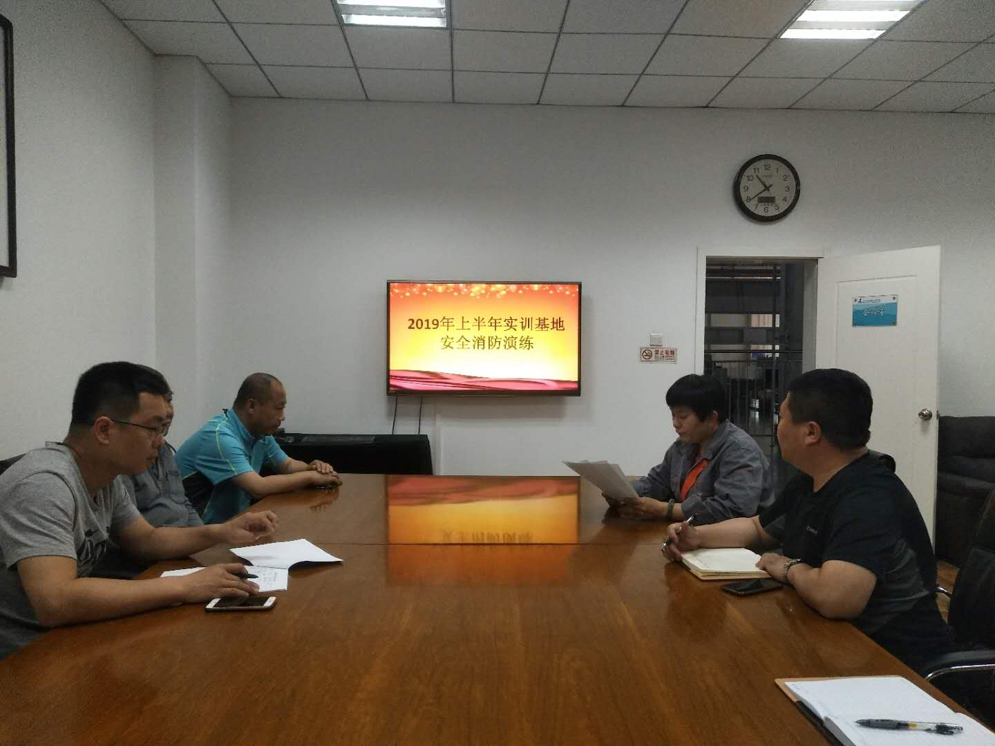 图1.jpg 图1.jpg