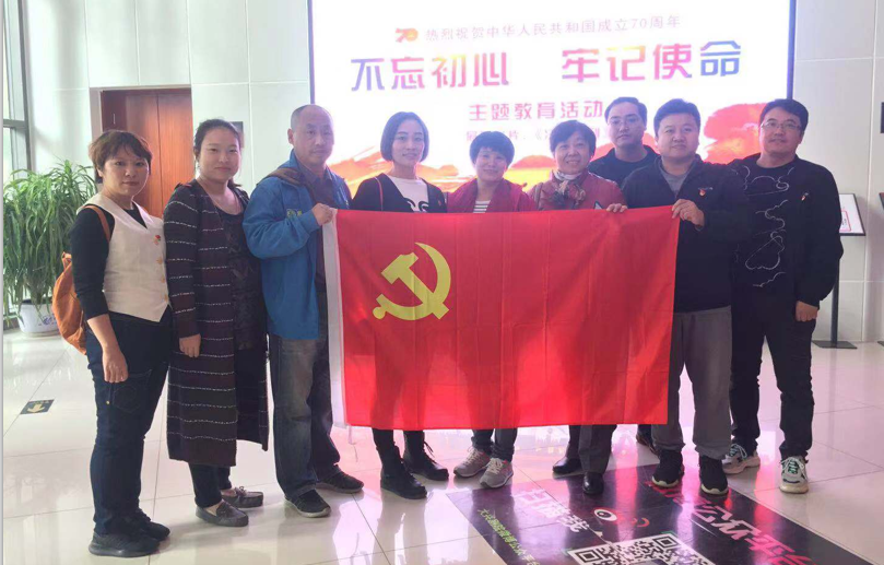 新媒体-2.png